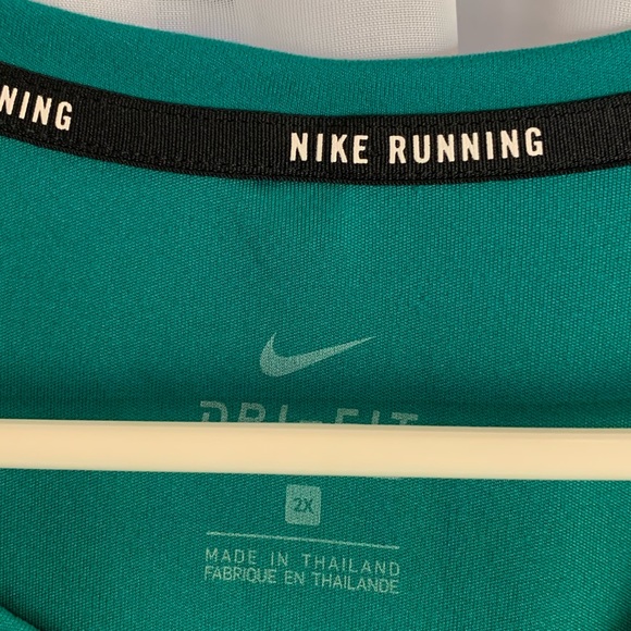 Nike Womens Dri Fit Running Tee 2X Aquamarine NWT - Picture 4 of 4